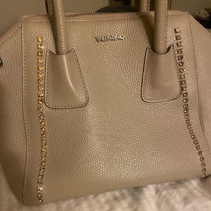 ✨VERY lightly used VALENTINO purse✨